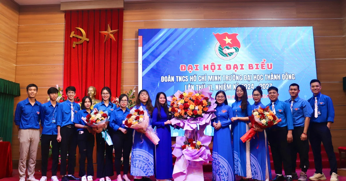 Đại hội Đoàn trường Đại học Thành Đông: Tuổi trẻ sẵn sàng "cháy" hết mình trong nhiệm kỳ mới