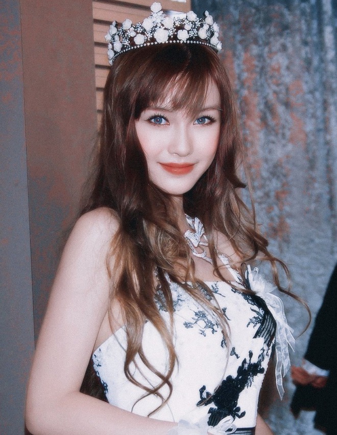 f4b142c01fa8c65a30a0.jpg