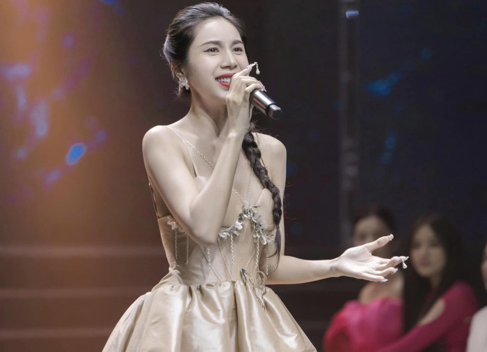 f56855fab2d30be2f9d9.jpg
