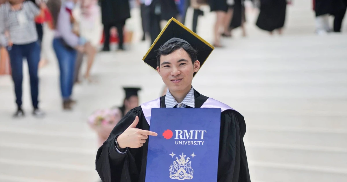 Hà Viết Tỉnh: Từ nhân viên trại gà đến giảng đường quốc tế và ước mơ mang tiếng Anh về làng