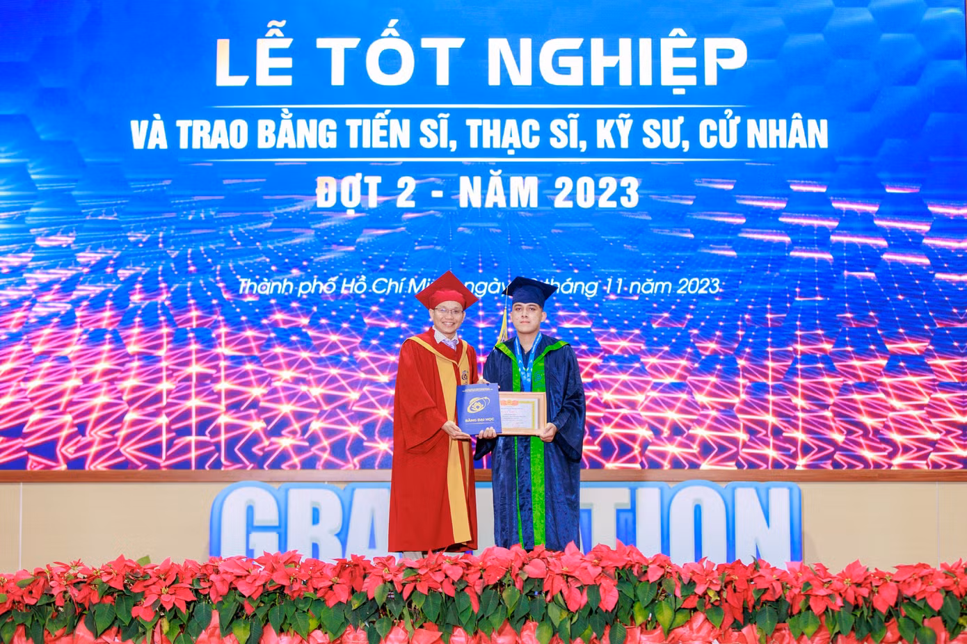 f5d1268e6c4554d1c19f.jpg