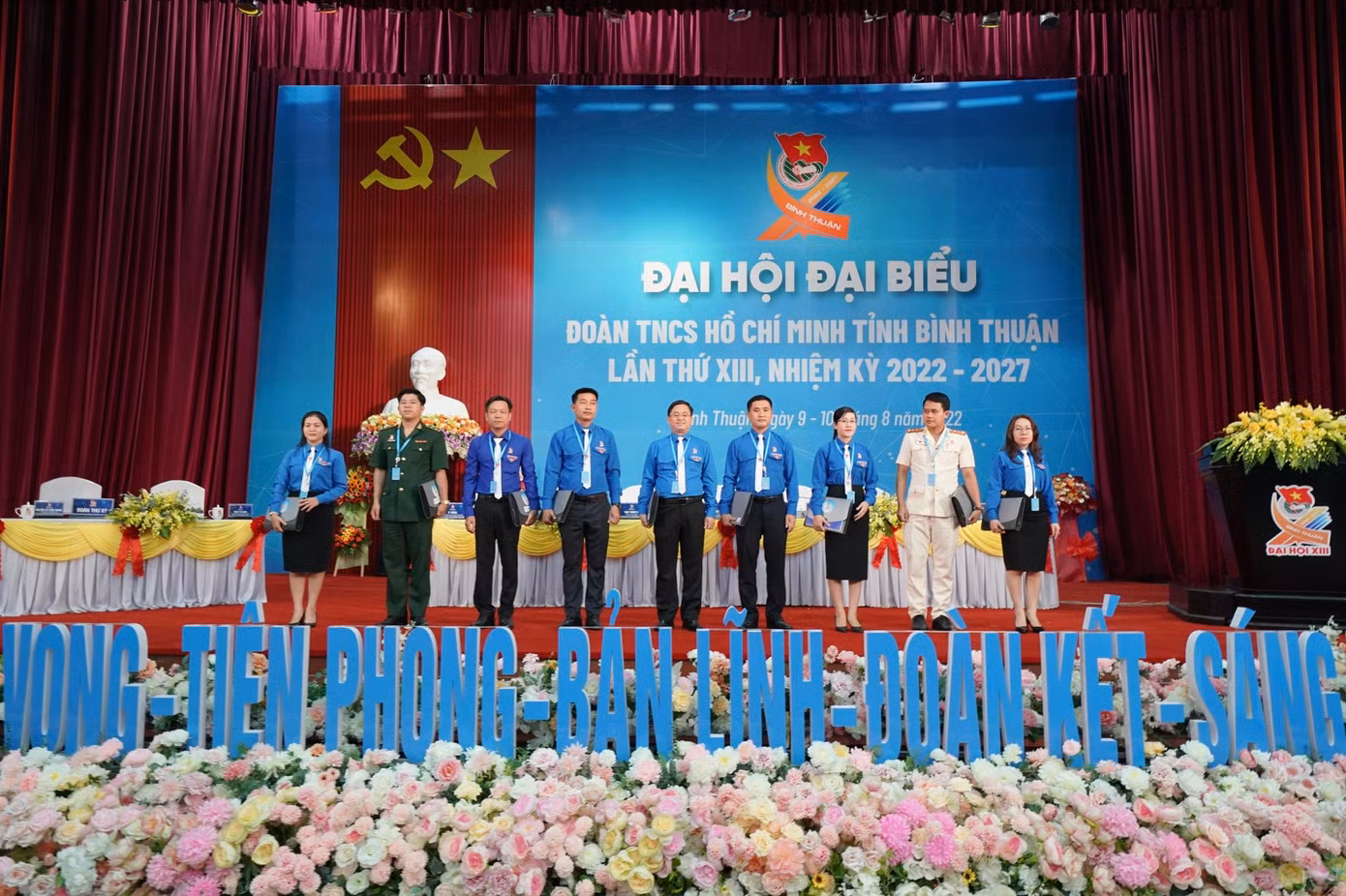 f5e018adea538badf92b.jpg