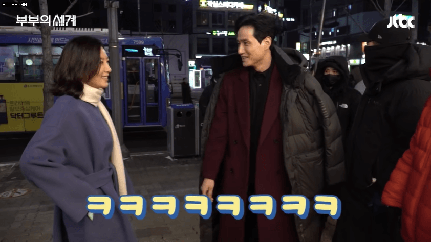 f5f606ee0a5e9d7c7a2e.gif