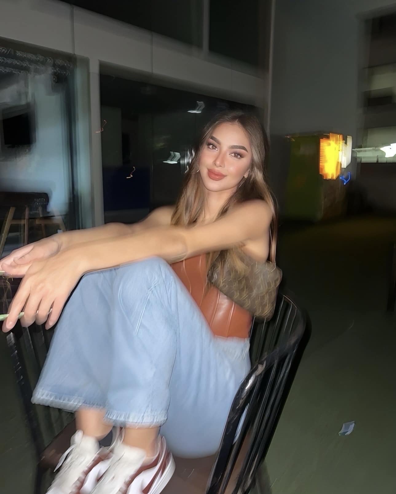 f63ecefd1396e618103d.jpg