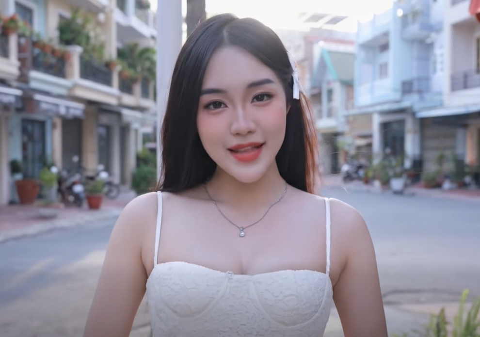 f6a55bb9ea8cea0592fb.jpg