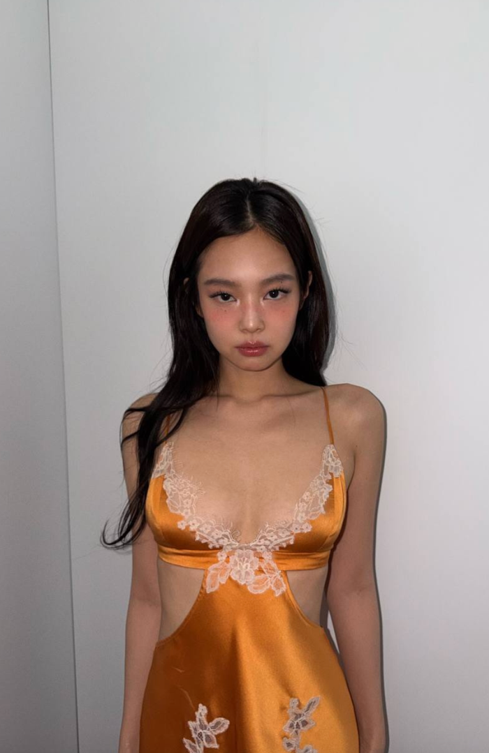 f6f38c24a855b9a053ec.png