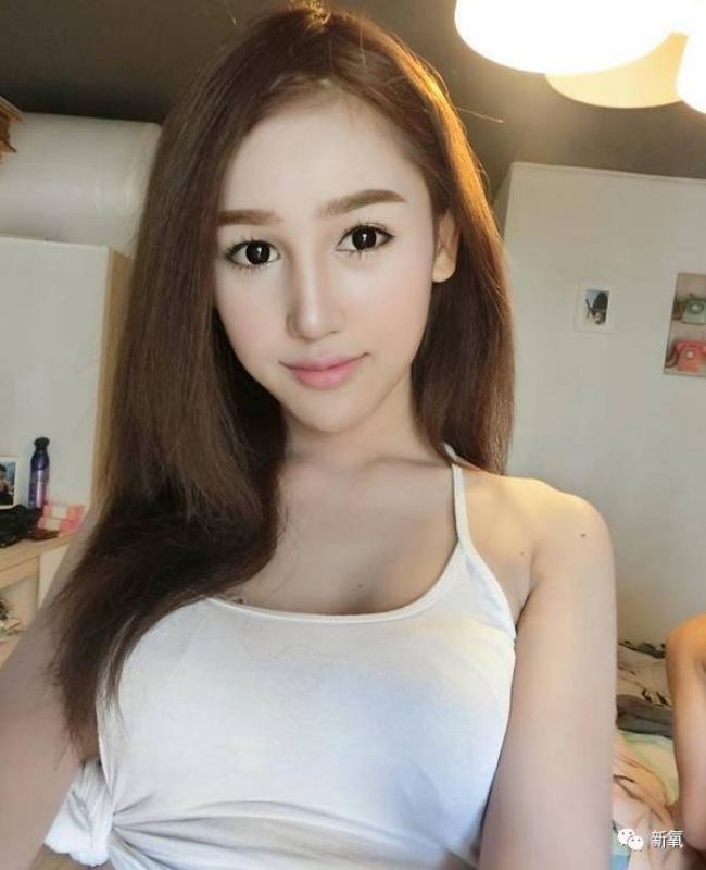 f7ec99b5d9ec9ddd4191.jpg