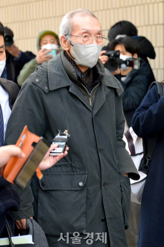 f809563fd2cf725bab5d.jpg