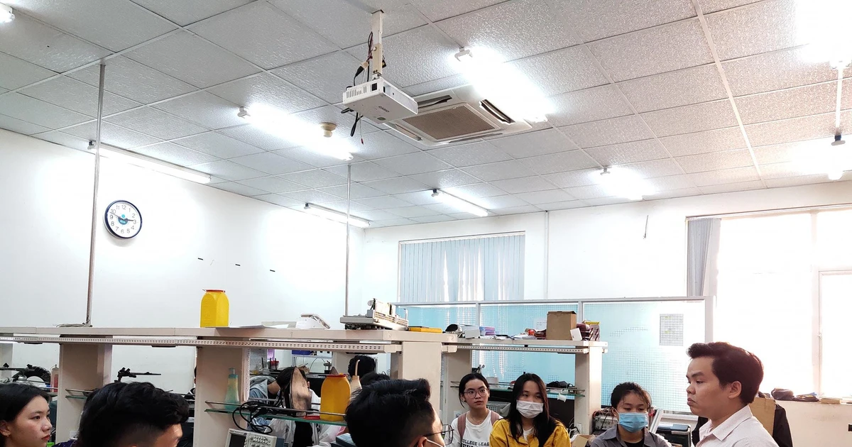 ĐH Quốc tế ĐHQG TP.HCM "chơi lớn" với 32 tỷ đồng học bổng cho tân sinh viên