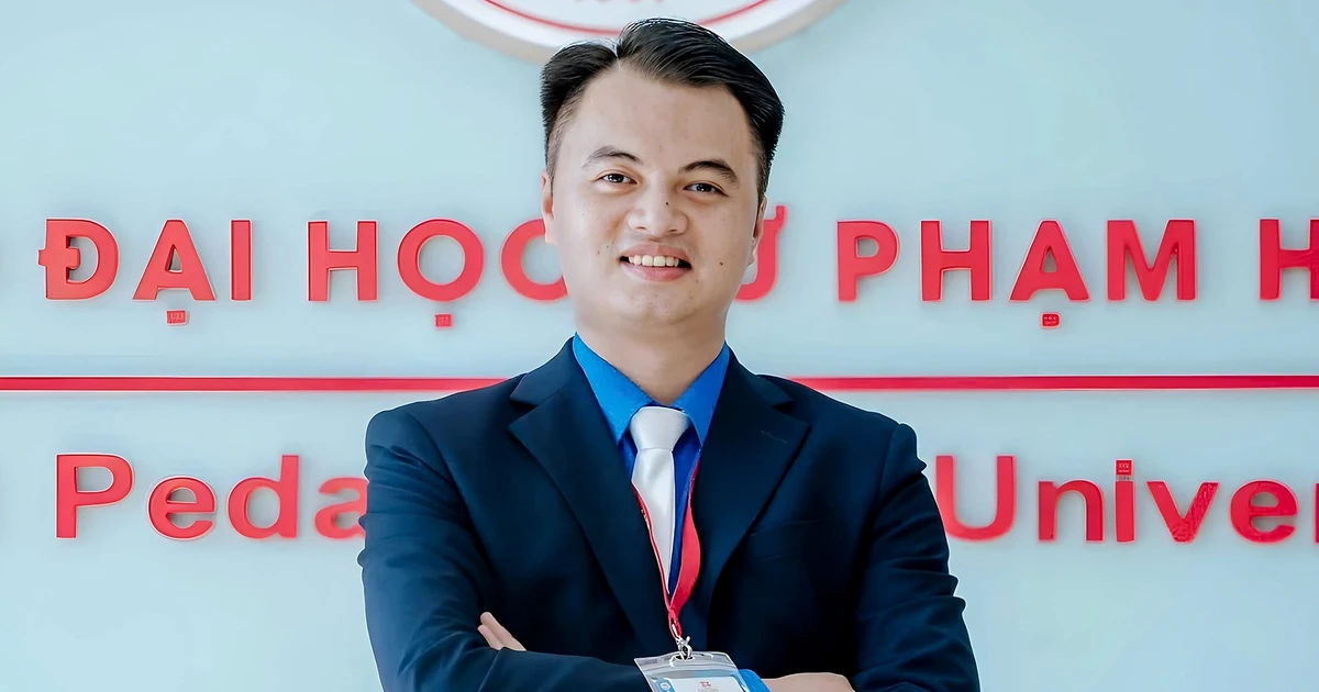 Chàng trai xứ Thanh "chơi lớn" thi 3 lần đại học, đến tuổi 30 mới lên top 1 thủ khoa