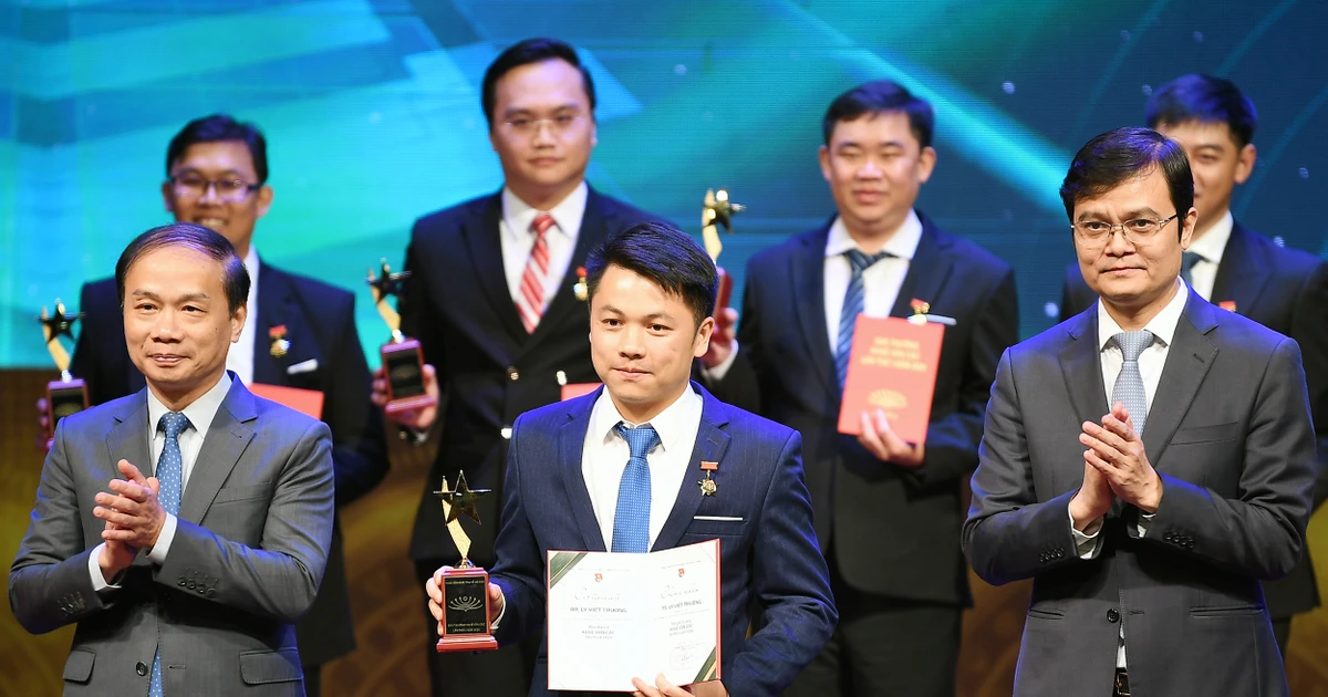 Giải thưởng 'Khuê Văn Các' 2024: Vinh danh những tài năng trẻ nghiên cứu khoa học, góp sức xây dựng đất nước