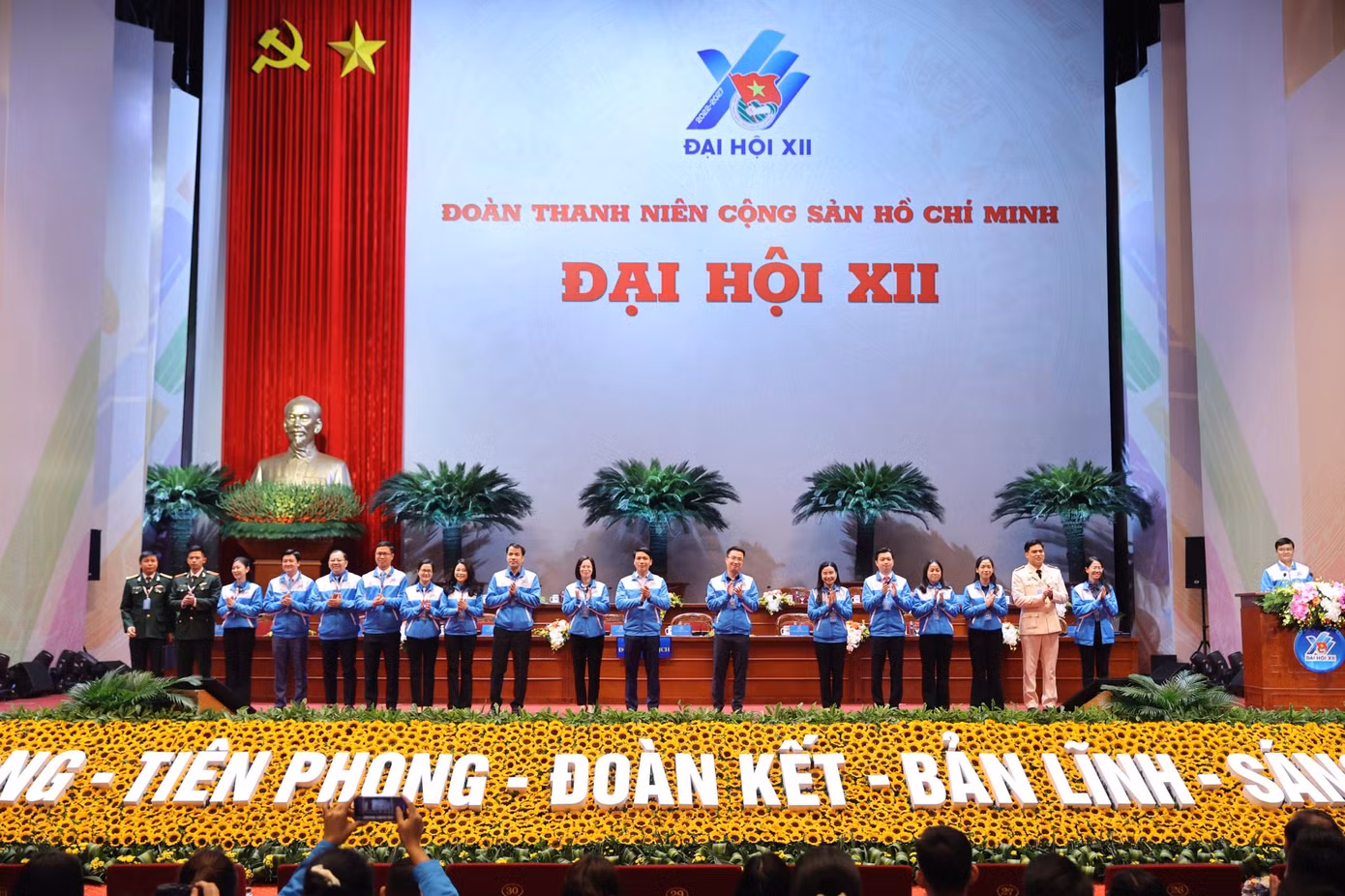 fa015cee32f62f1ae3d5.jpg