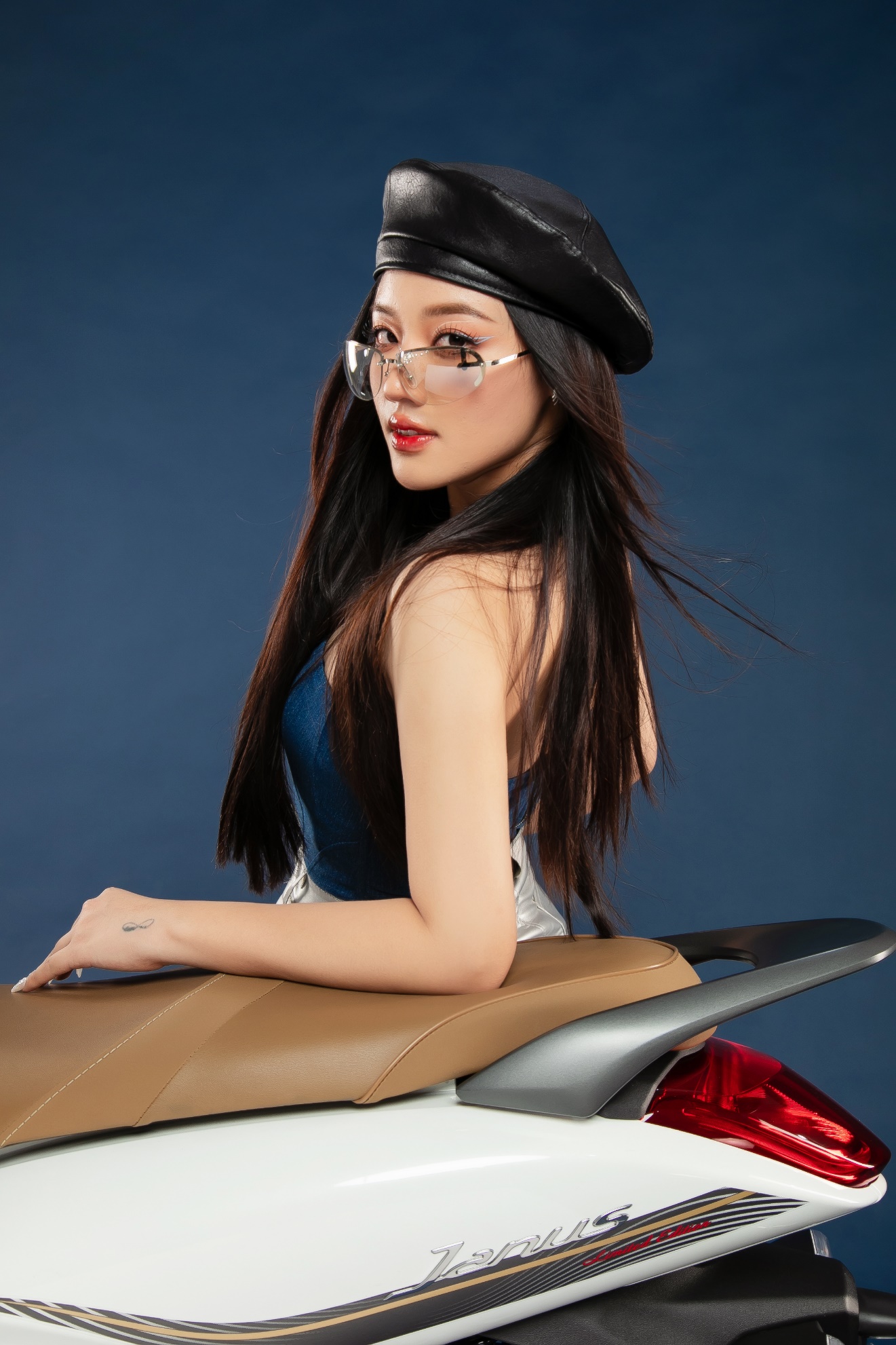 fa59a02aa7034ad1c083.jpg