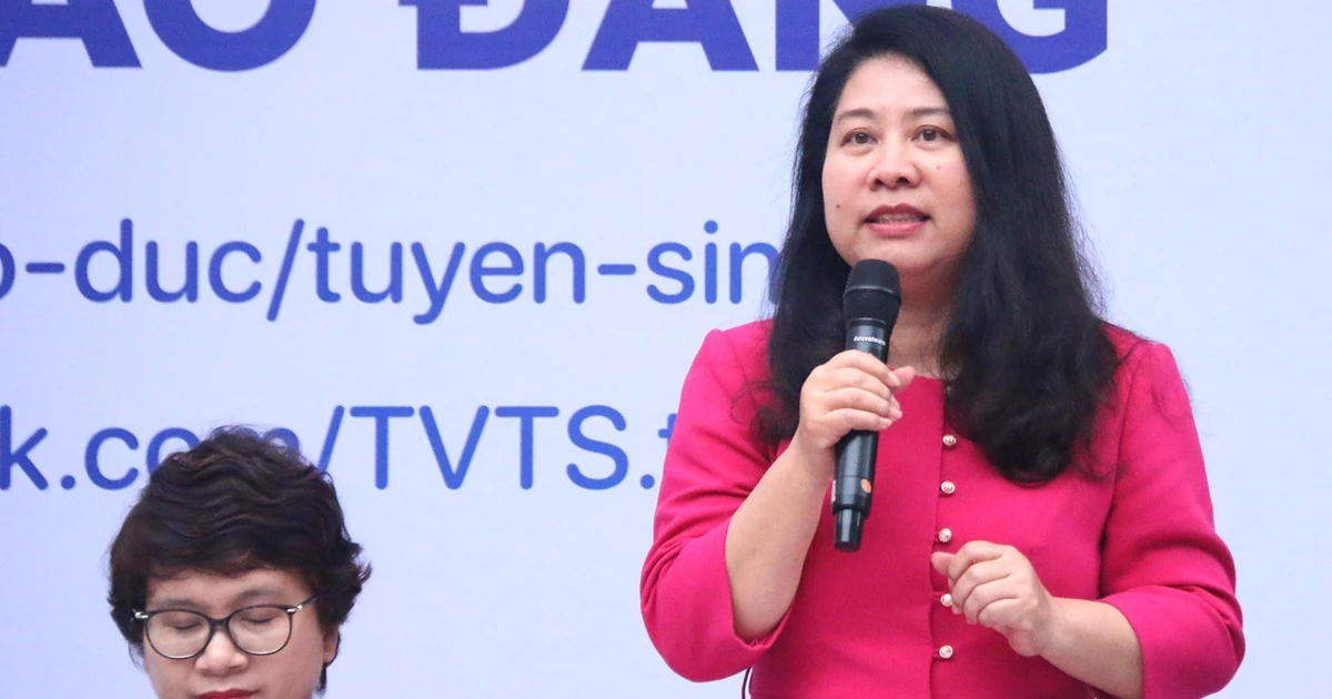 Chứng chỉ ngoại ngữ vẫn giữ nguyên vị trí trong xét tuyển đại học, không lo bị "bay màu" nhé!