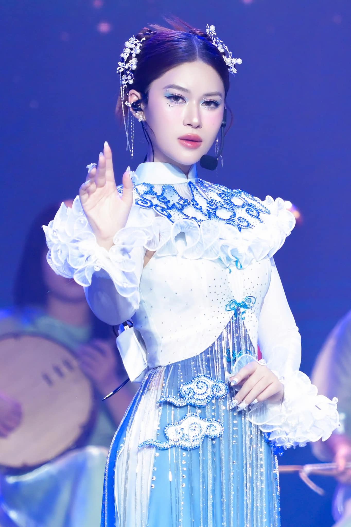 fc3443332bca21d299d3.jpg