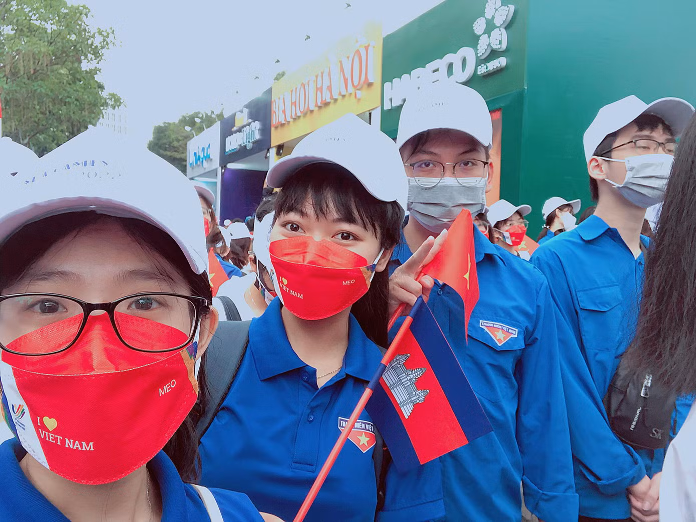 fcdf1cff7f7284b19e77.jpg