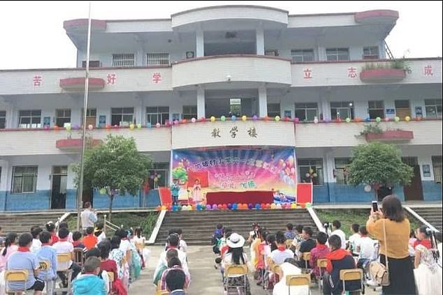 fdbf8cd708cf3301d831.jpg
