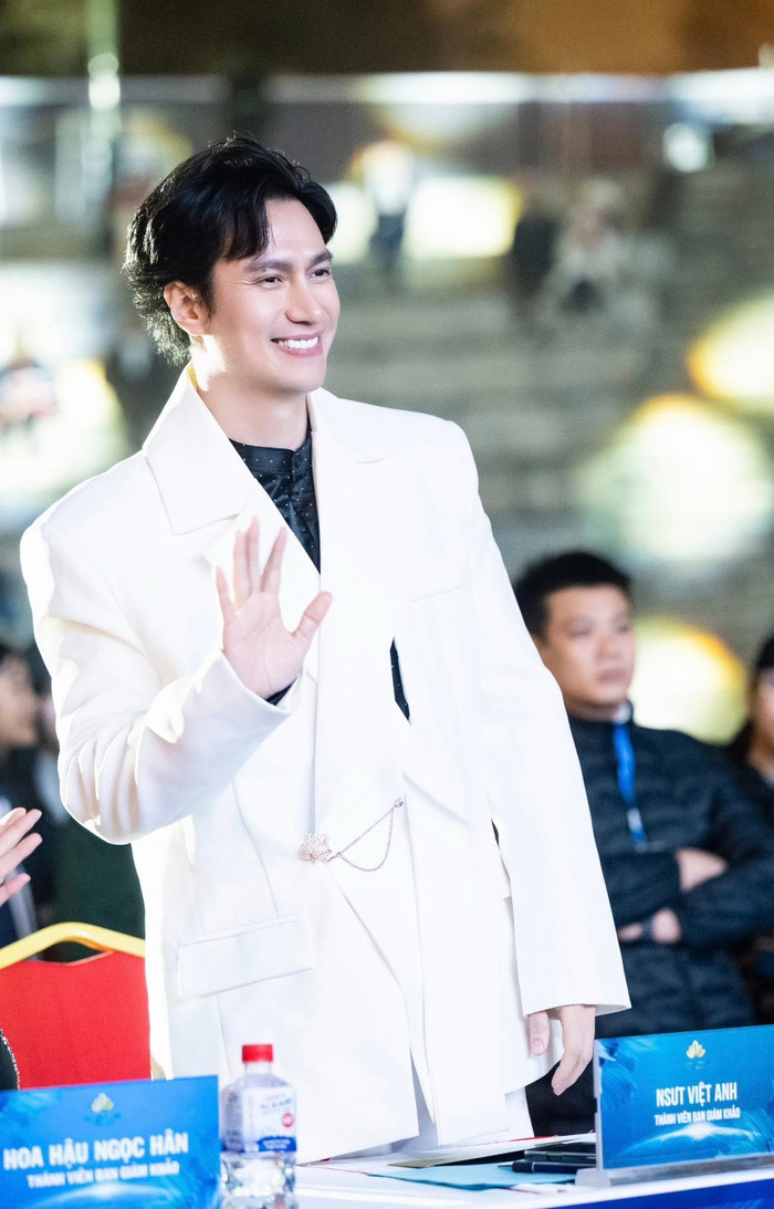 fdeff804caa6d65e1601.jpg