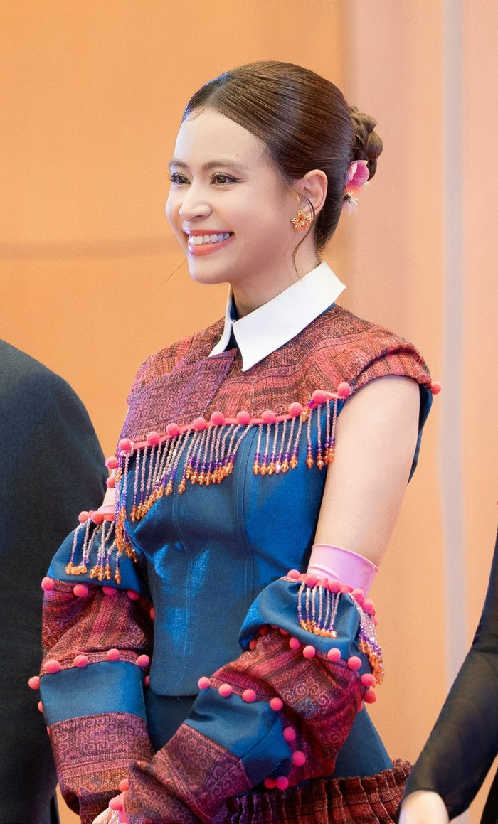 fe406b711352805d037b.jpg