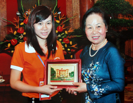 feedcf8fc90a36b48cc9.jpg
