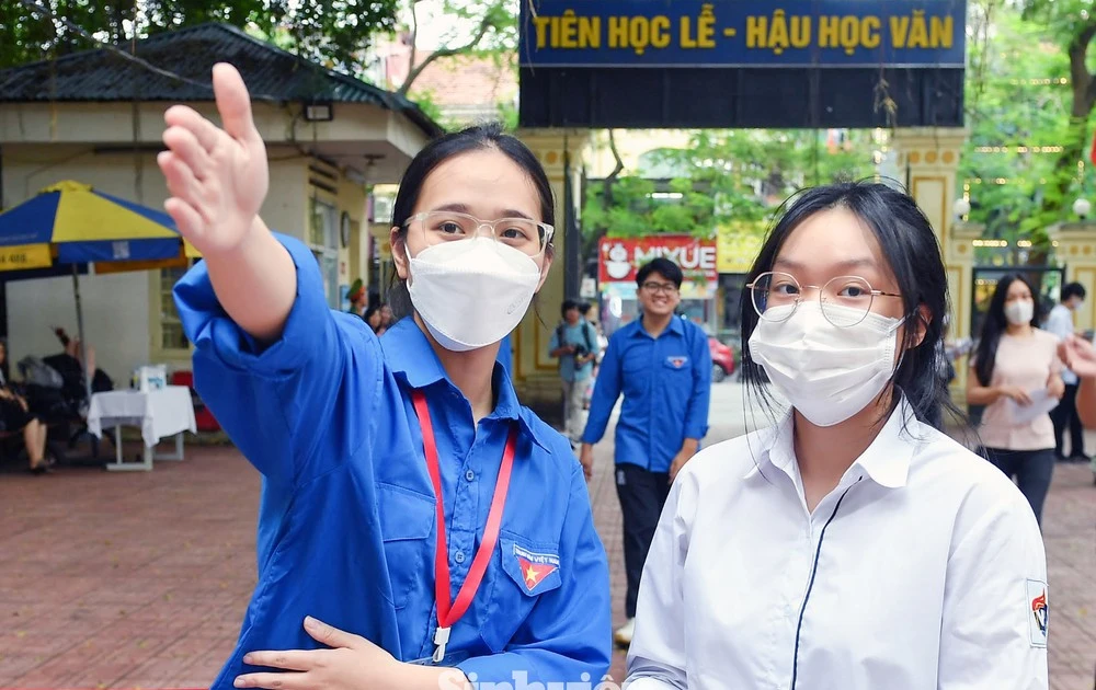 Học sinh chưa đỗ tốt nghiệp THPT 2024 được thi riêng theo chương trình cũ luôn nhé!