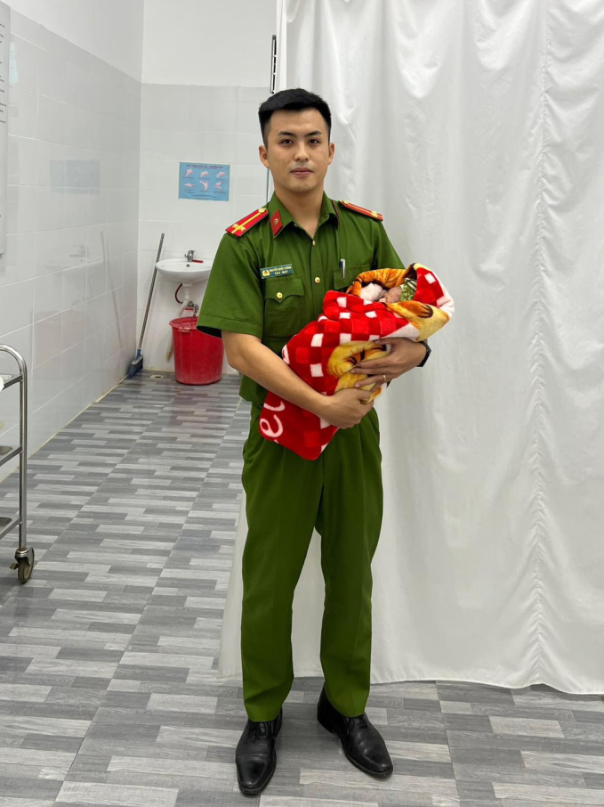 ff5dff3c46500178d130.jpg