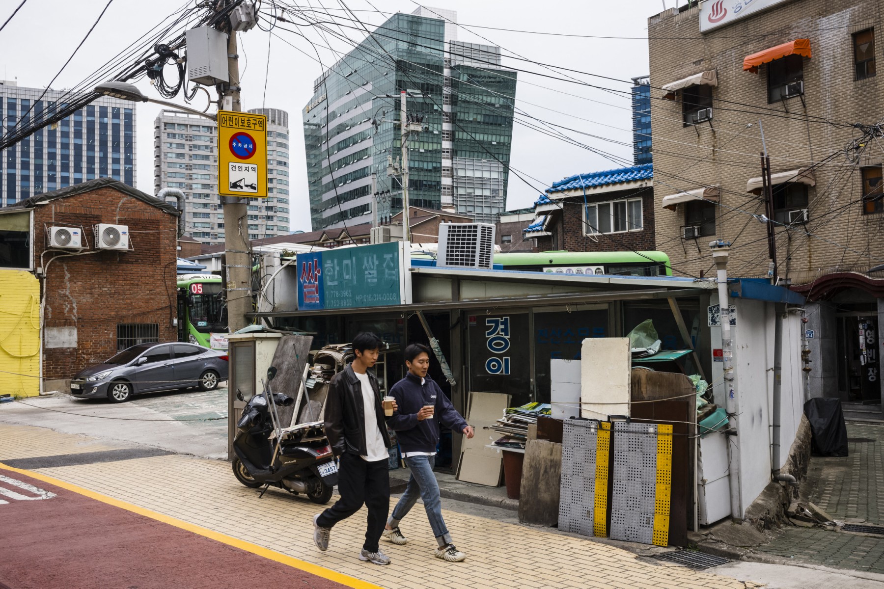 ff9ad19e31b3cfe4b983.jpg