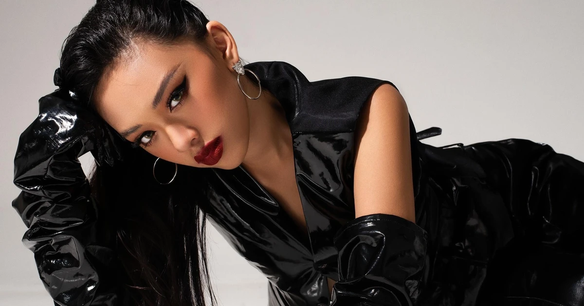Nữ sinh 2K1 và hành trình chinh phục sàn runway quốc tế đầy cảm hứng