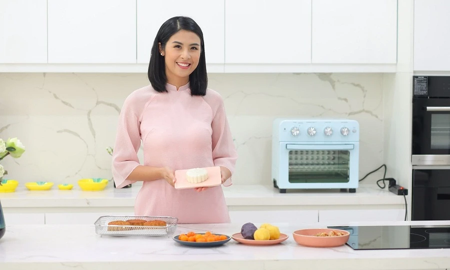 Hoa hậu Ngọc Hân chưa cưới đã khoe skills nội trợ xịn xò khiến ai cũng phải ghen tị